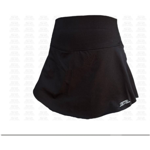 pollera con calza negra